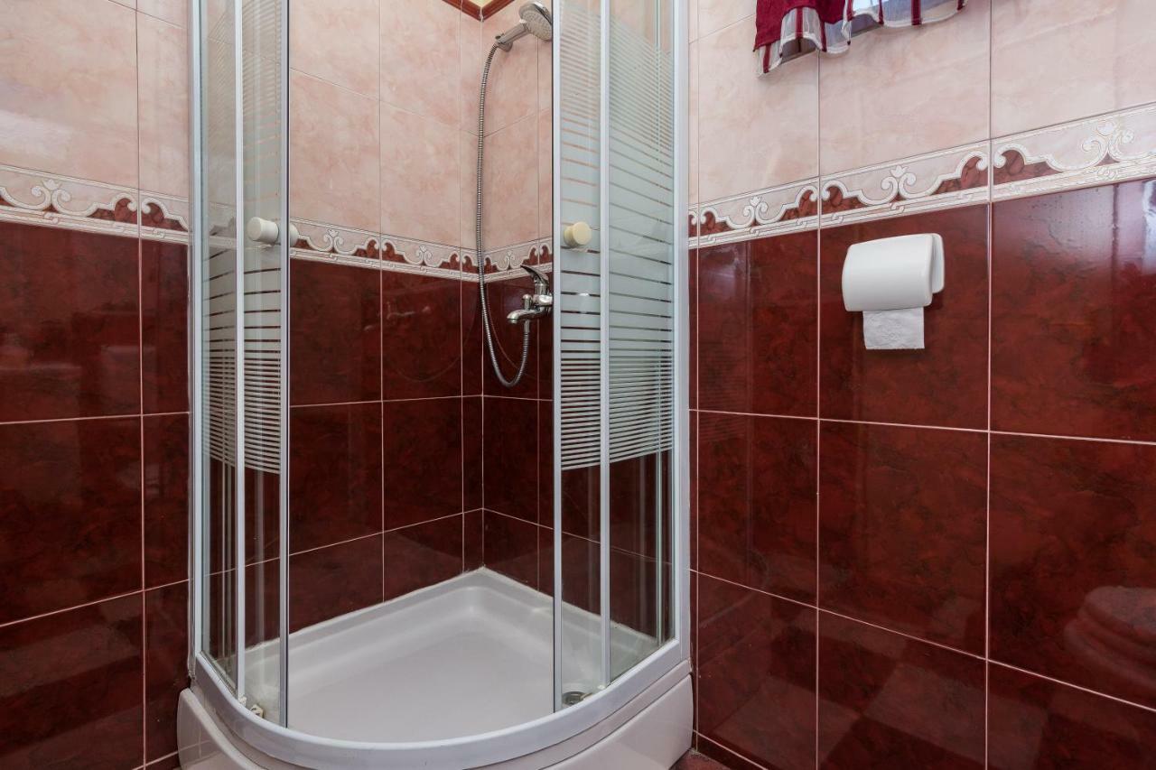Apartman Mladenka Sukosan Bagian luar foto